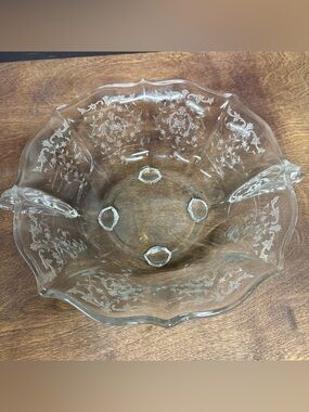 Etched Clear Glass Serving Footed Bowl